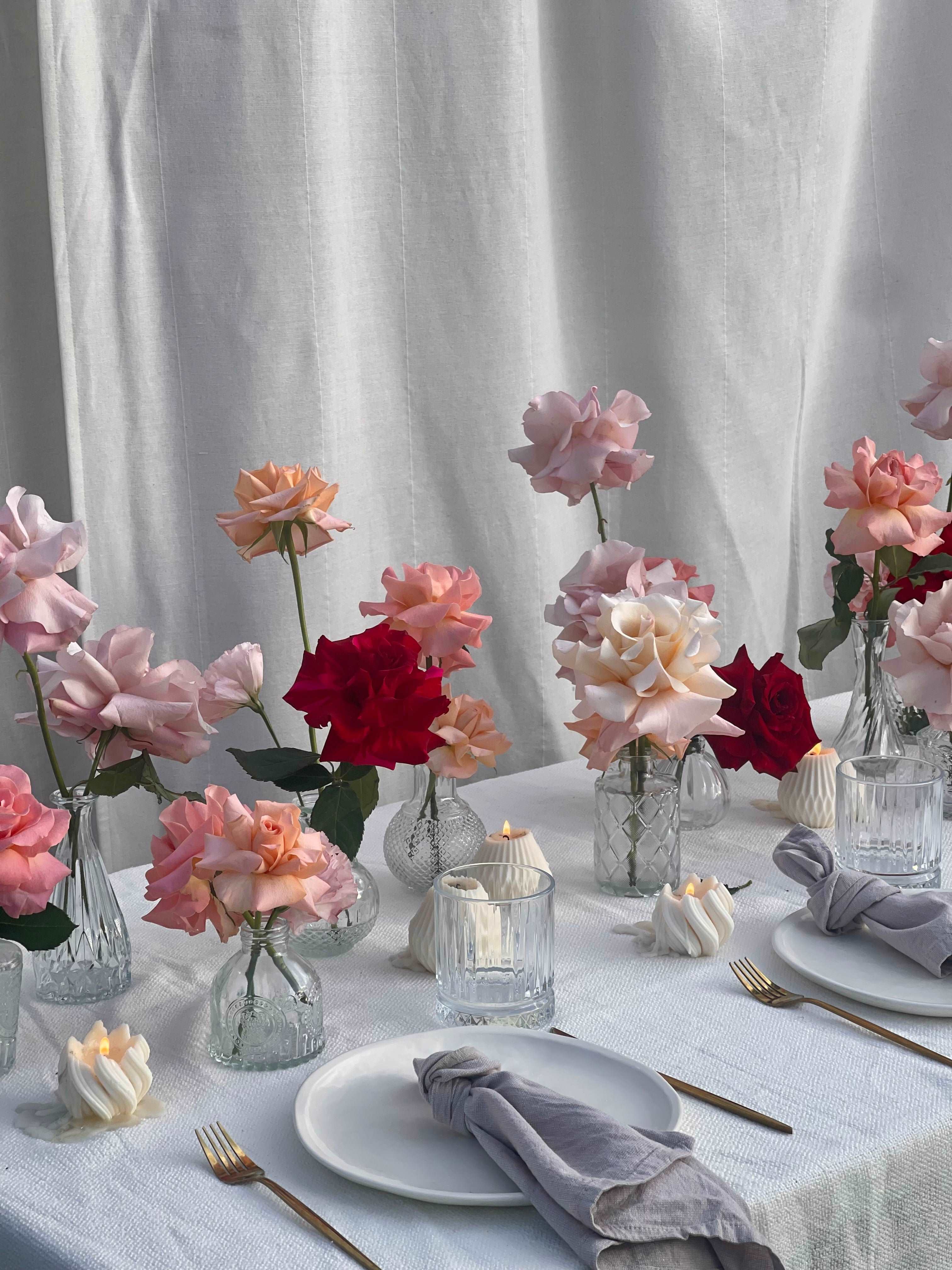 A La Carte: Roses En Masse Bud Vase Package - GIA STUDIO