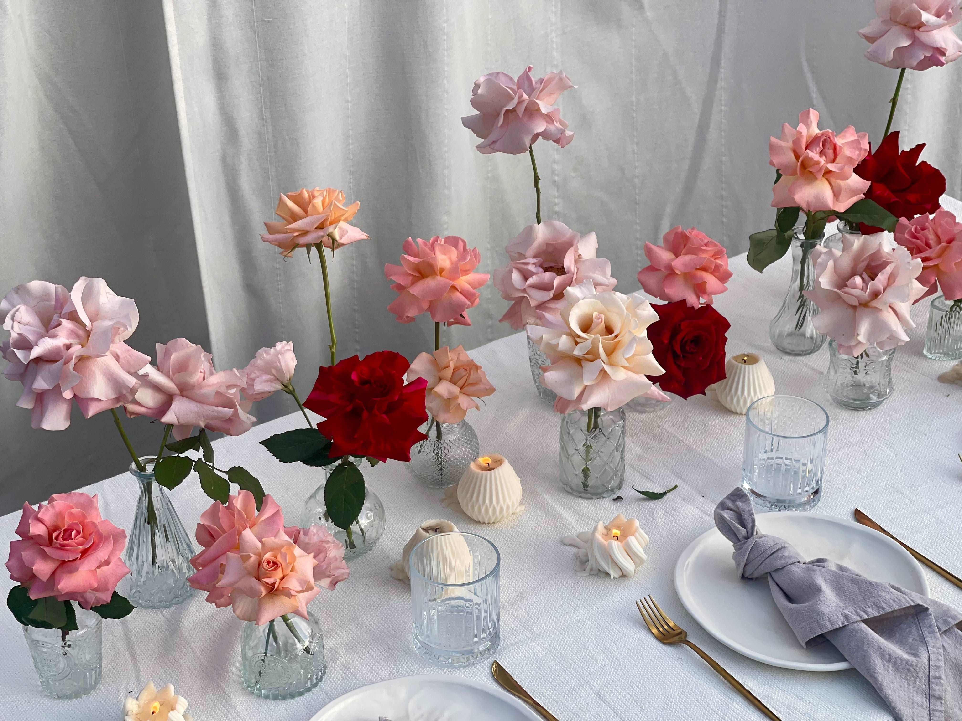 A La Carte: Roses En Masse Bud Vase Package - GIA STUDIO