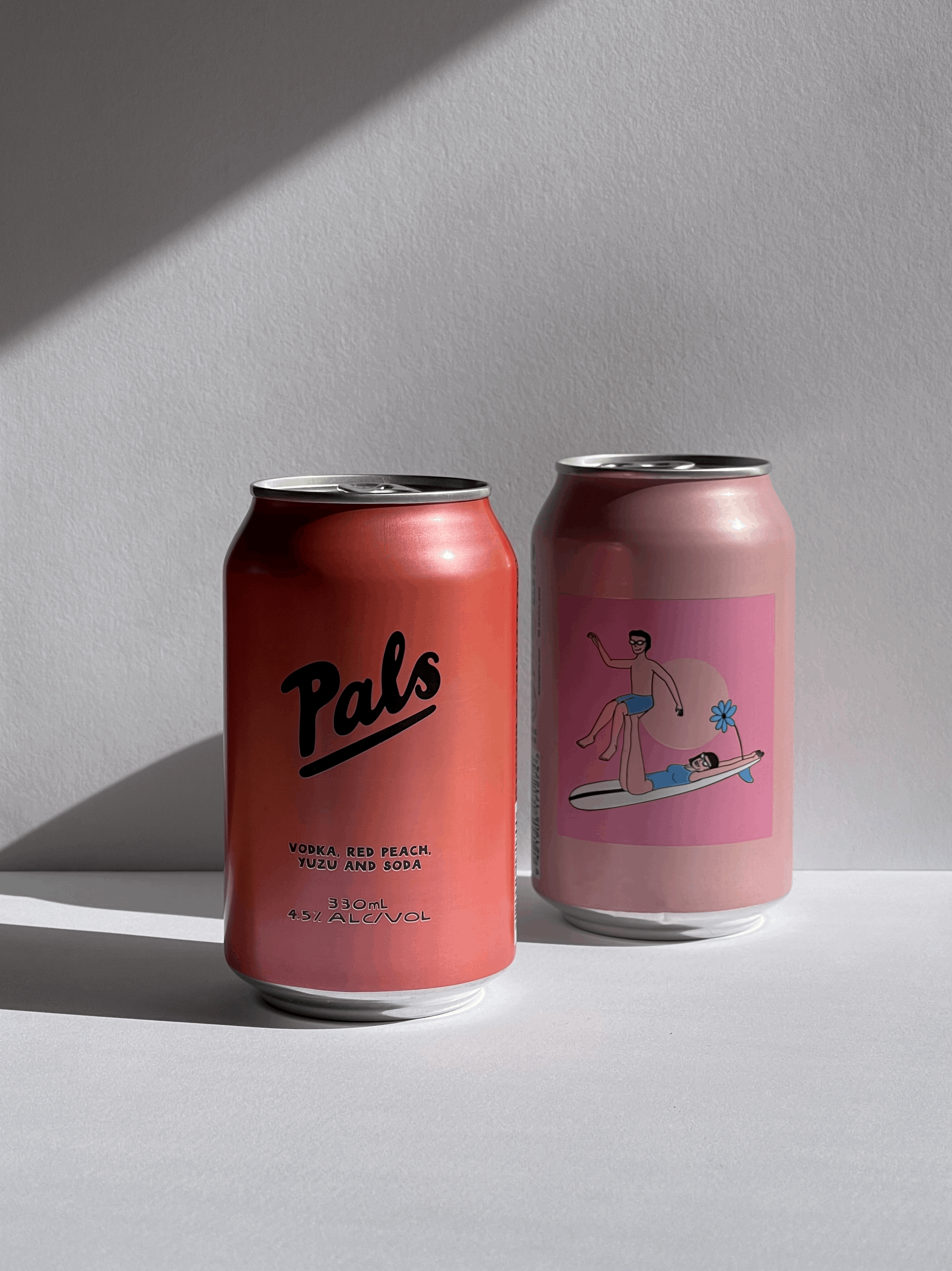 VODKA PEACH YUZU & SODA CANS 330ML, PALS - GIA STUDIO